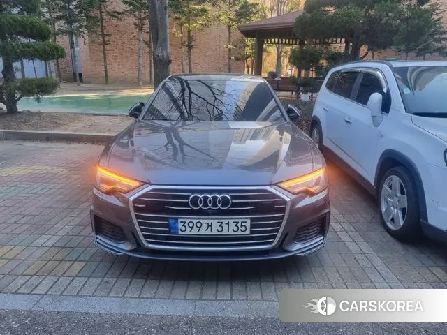 Audi A6 (C8) 2021 Серый из Кореи