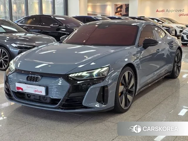 Audi e-Tron GT 2023 Небесно-голубой из Кореи