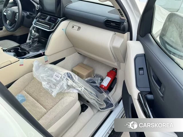 Toyota Land Cruiser (imported) 2026 Белый из Китая