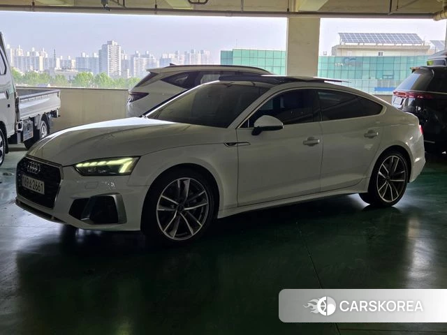 Audi A5 (F5) 2021 Белый из Кореи