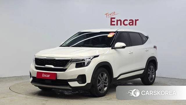 Kia Seltos 2022 Белый из Кореи