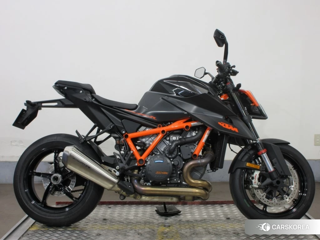 Проданный KTM 1290 SUPER DUKE R 2020 из Японии