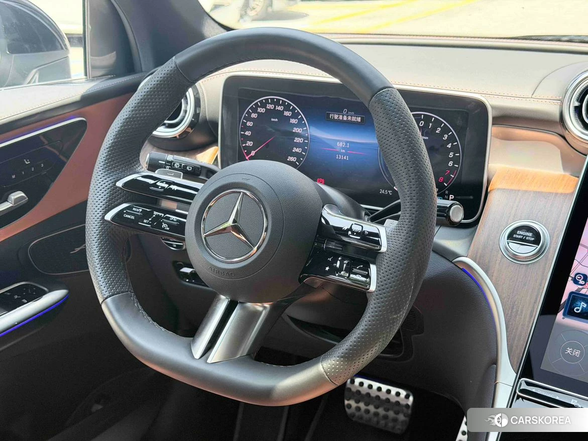 Mercedes-Benz GLC PHEV 2024 Черный из Китая