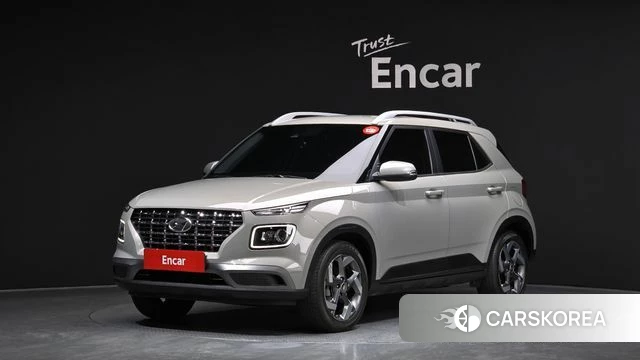 Hyundai Venue 2021 Серебристо-серый из Кореи