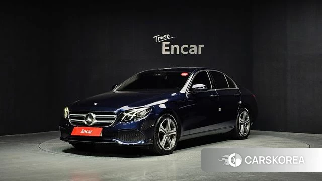 Mercedes-Benz E-Class W213 2018 Синий из Кореи