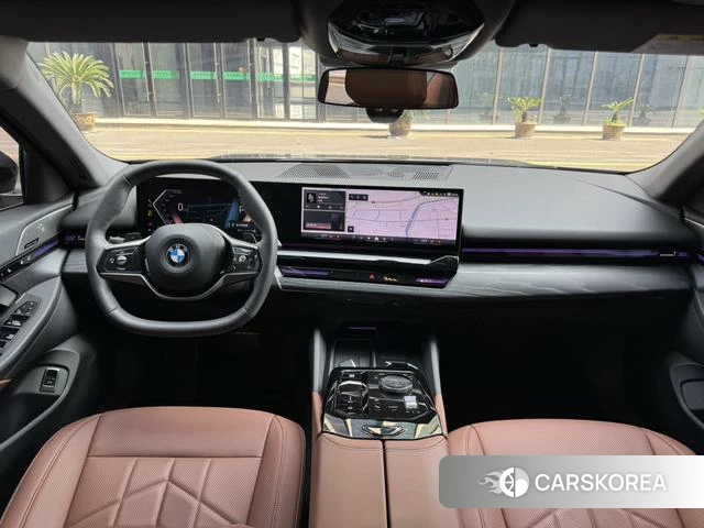 BMW 5 series 2024 Черный из Китая
