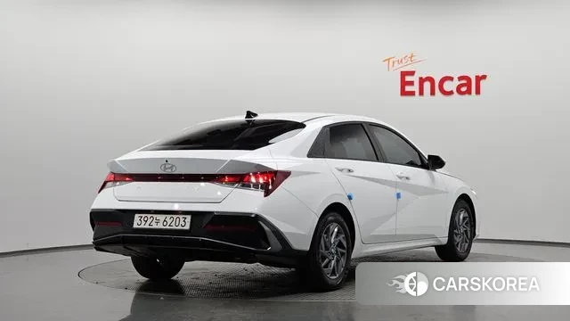 Hyundai The New Avante Hybrid (CN7) 2025 Белый из Кореи
