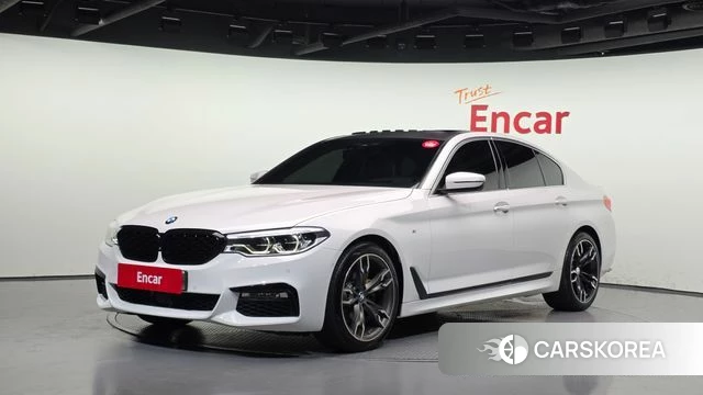 BMW 5 Series (G30) 2018 Белый из Кореи