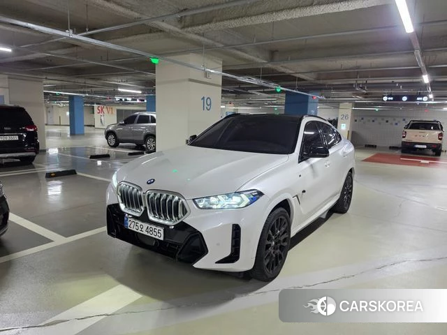 BMW X6 (G06) 2025 Белый из Кореи