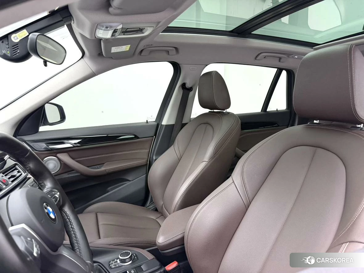 BMW X1 2021 Белый из Китая