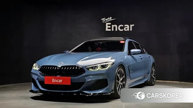 BMW 8 Series (G15) 2020 Небесно-голубой из Кореи