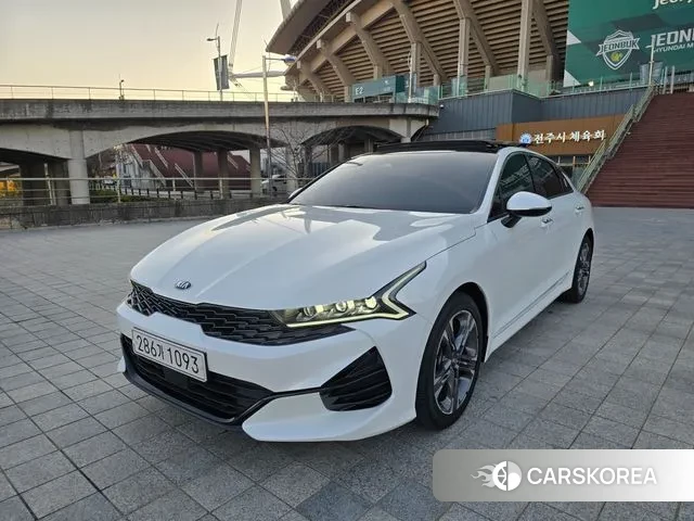 Kia K5 3rd generation 2020 Белый из Кореи