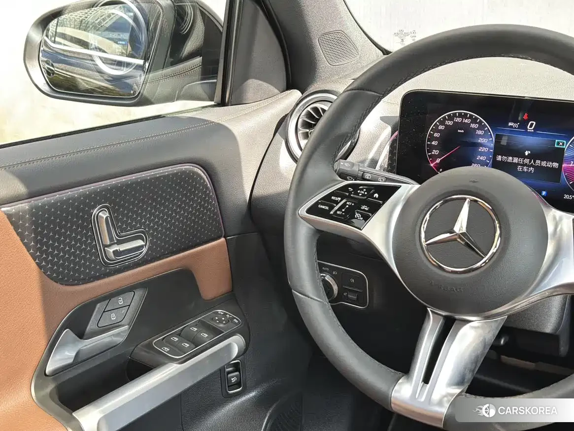 Mercedes-Benz GLB 2025 Черный из Китая