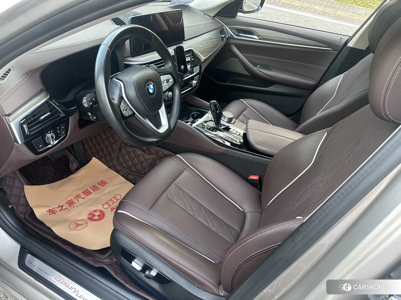 BMW 5 series 2020 Шампань из Китая