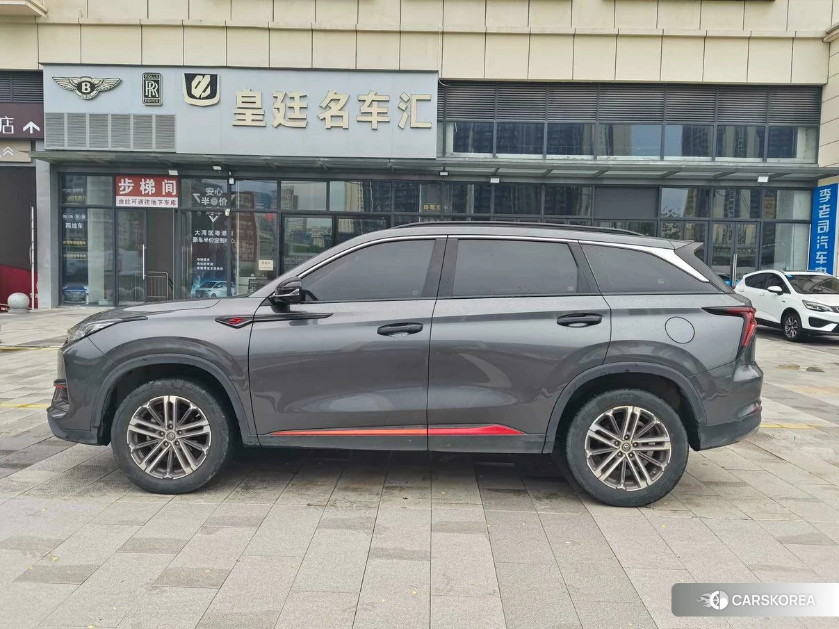 Chang'an CS75 PLUS 2020 Темно-серый из Китая