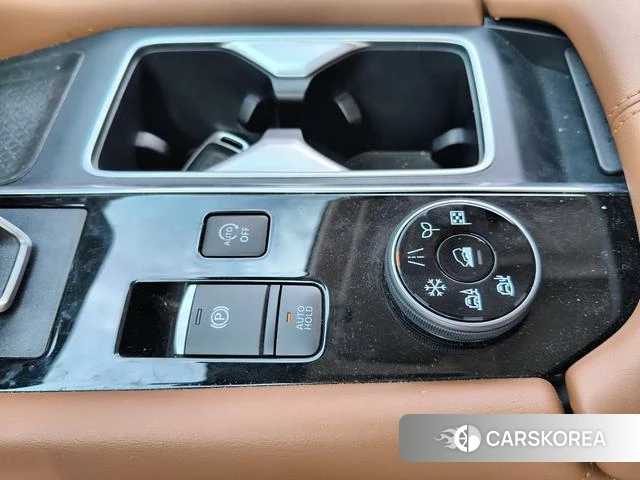 Nissan Exploring the land 2024 Белый из Китая