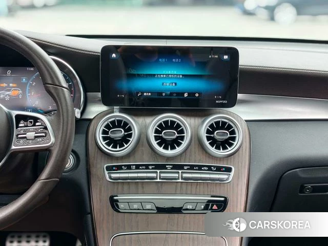 Mercedes-Benz GLC 2021 Белый из Китая