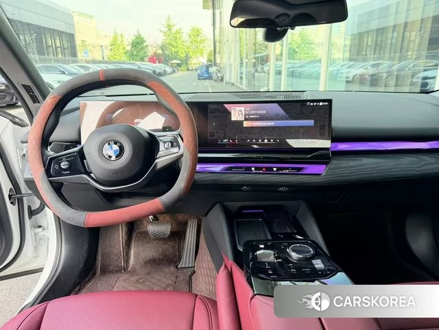 BMW 5 series 2024 Белый из Китая