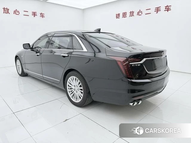 Cadillac CT6 2023 Черный из Китая