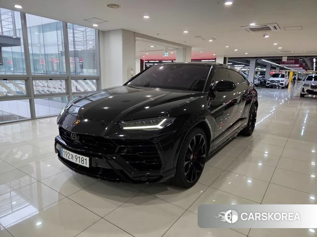 Lamborghini Urus 2021 Желтый из Кореи
