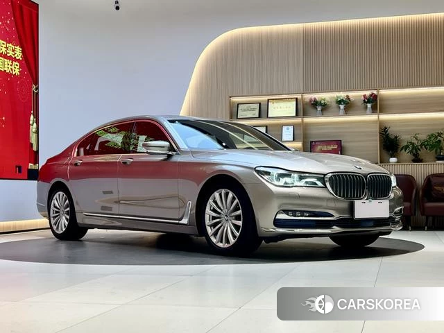 BMW 7 series 2018 Шампань из Китая