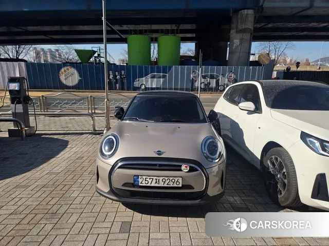 Mini Cooper 2022 Серый из Кореи