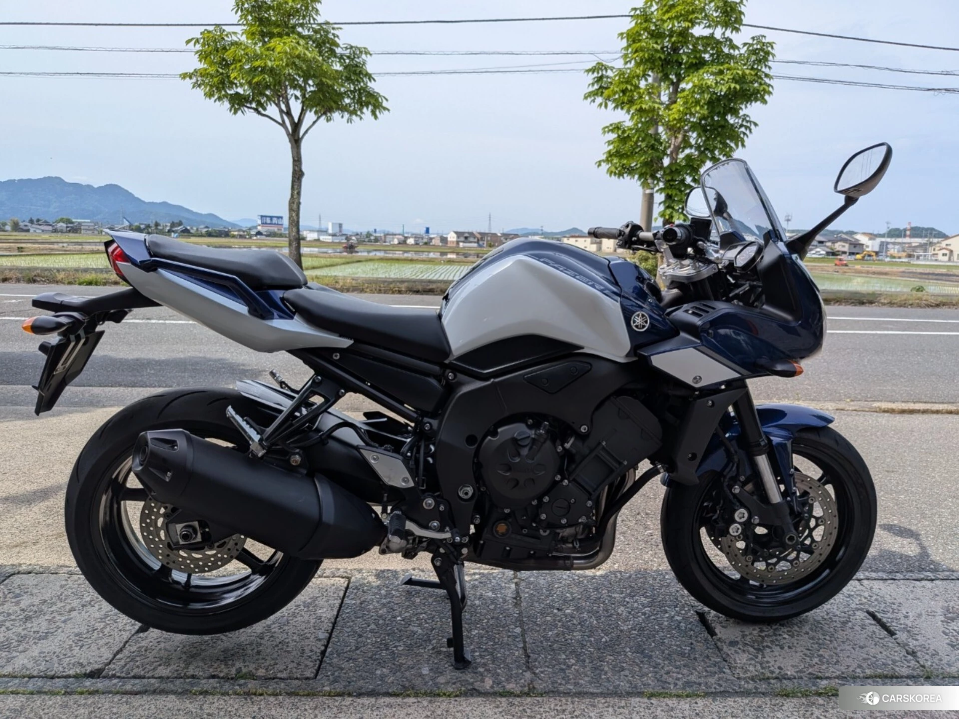 Проданный Yamaha FZ1 FEATHER 2013 из Японии, фото 4