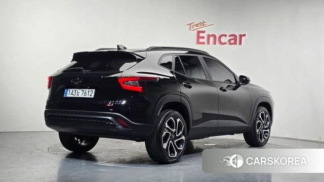 Chevrolet (GM Daewoo) Trax Crossover 2023 Черный из Кореи
