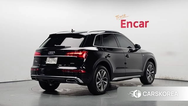 Audi Q5 (FY) 2023 Черный из Кореи