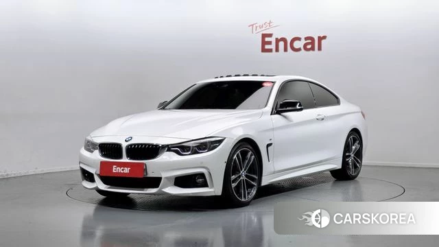 BMW 4 Series (F32) 2018 Белый из Кореи