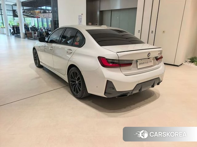 BMW 3 series 2024 Белый из Китая
