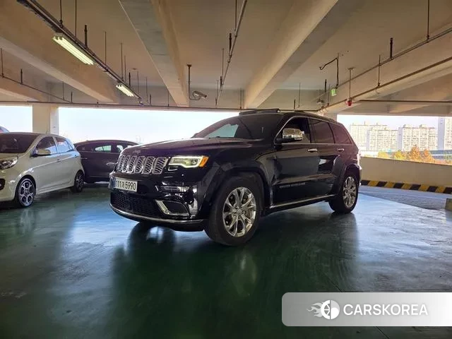 Jeep Grand Cherokee 2021 Черный из Кореи