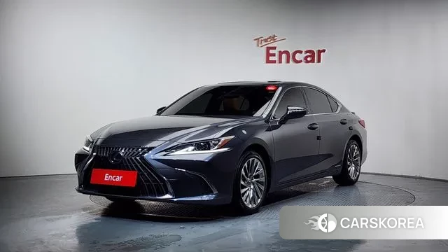 Lexus ES300h 7th generation 2022 Серый из Кореи