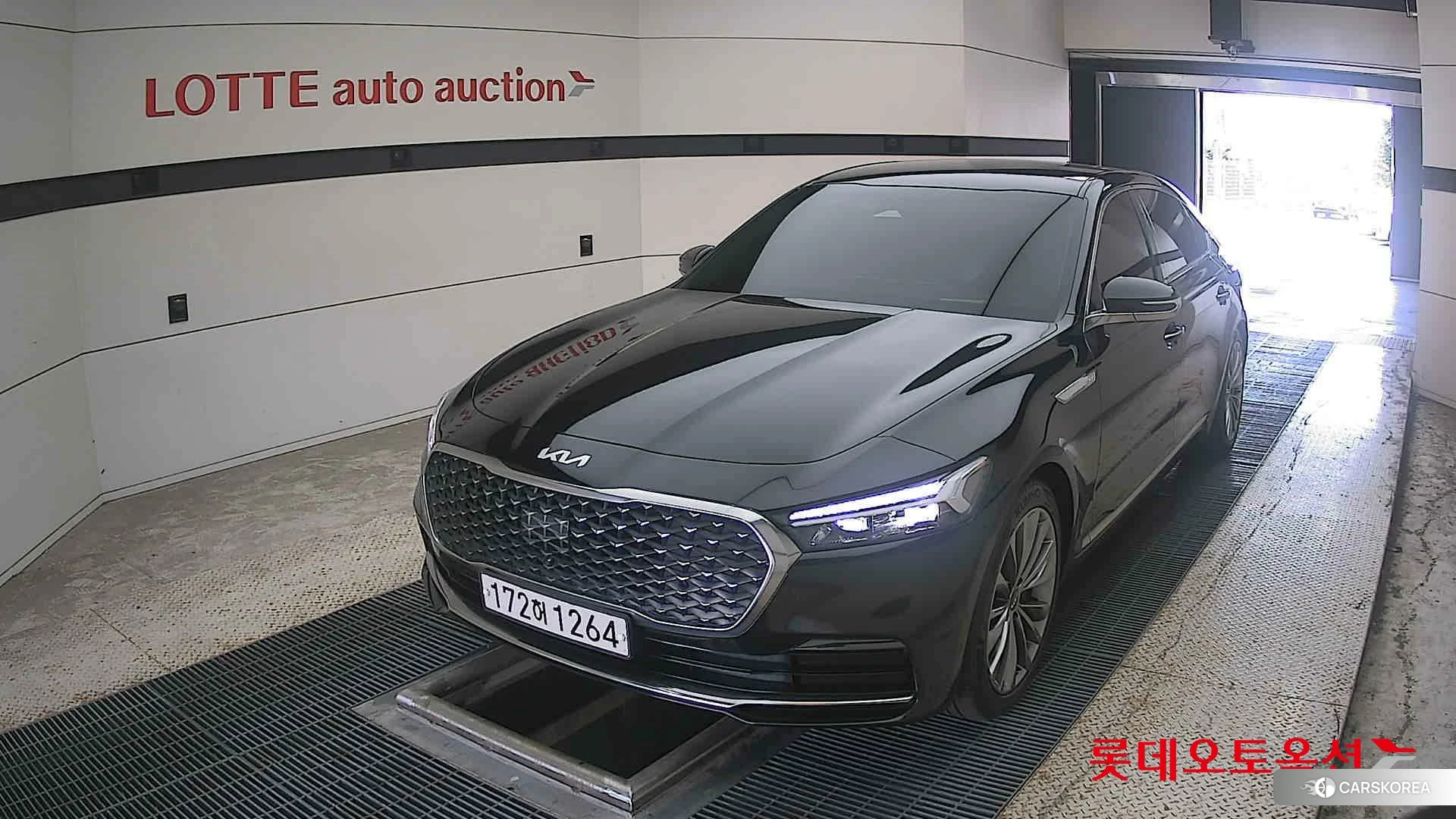 Kia K9 2022 Aurora Black Pearl из Кореи