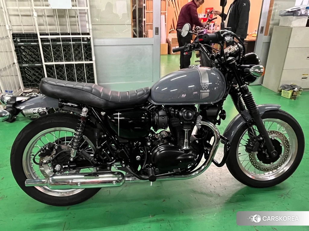 Проданный Kawasaki W800 STREET 2023 из Японии, фото 2