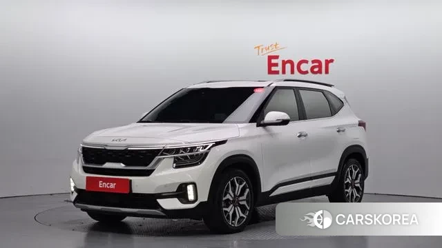 Kia Seltos 2021 Белый из Кореи