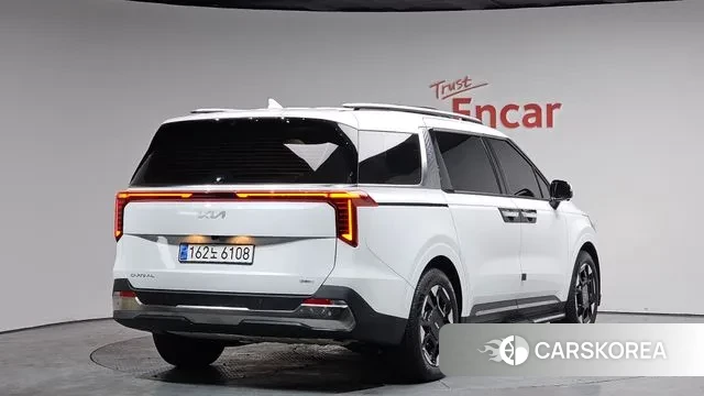 Kia The New Carnival 4th Generation 2025 Белый из Кореи