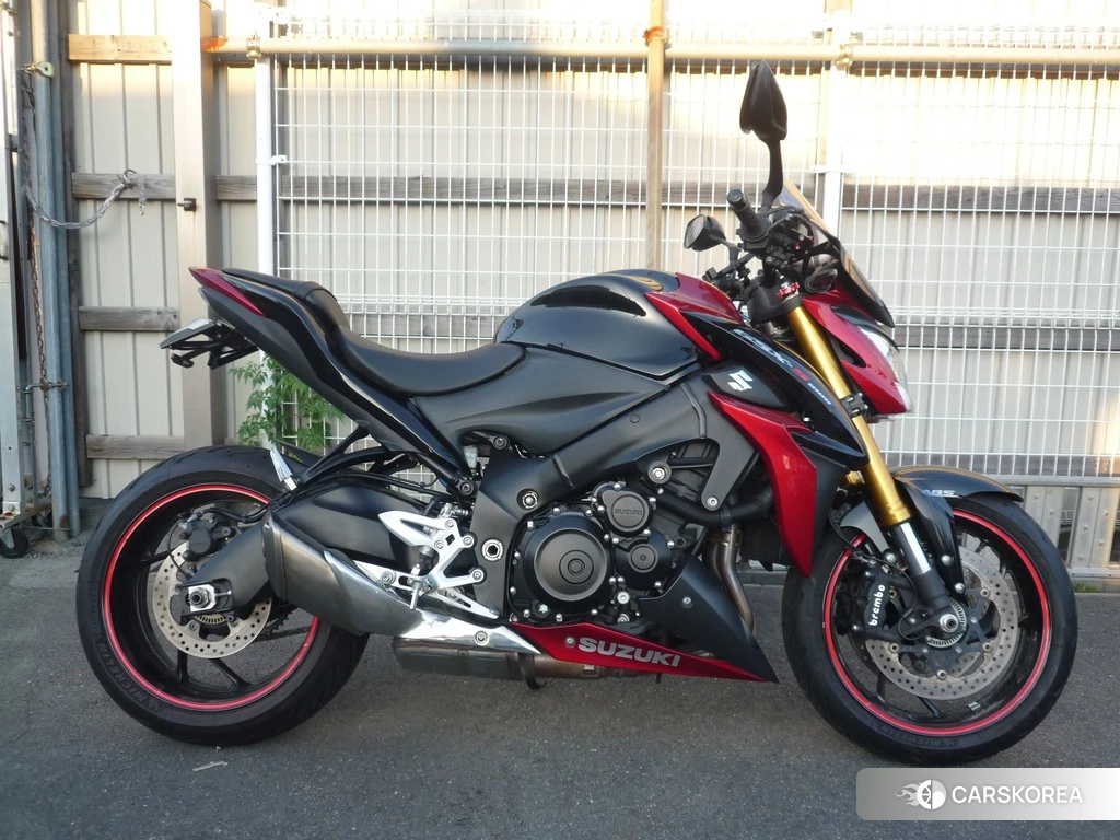 Проданный Suzuki GSX-S1000 2015 из Японии