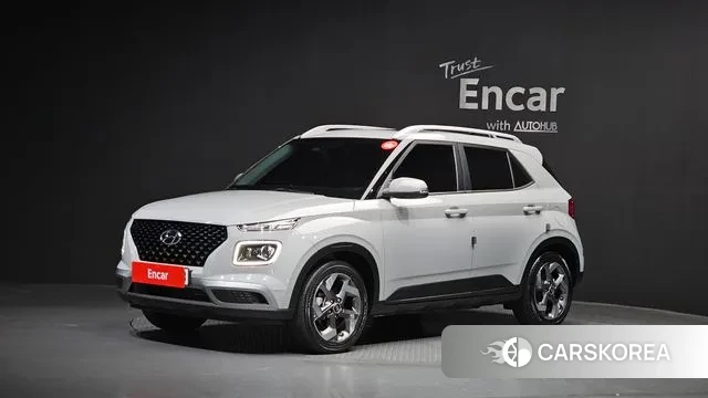 Hyundai Venue 2023 Серебристо-серый из Кореи