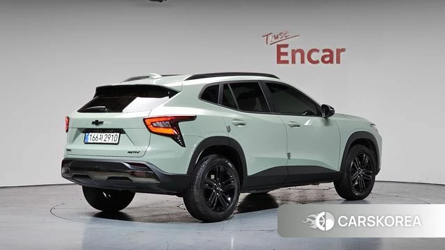 Chevrolet (GM Daewoo) Trax Crossover 2024 Зеленый из Кореи