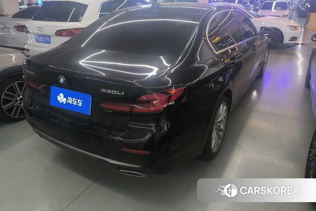 BMW 5 series 2022 Черный из Китая