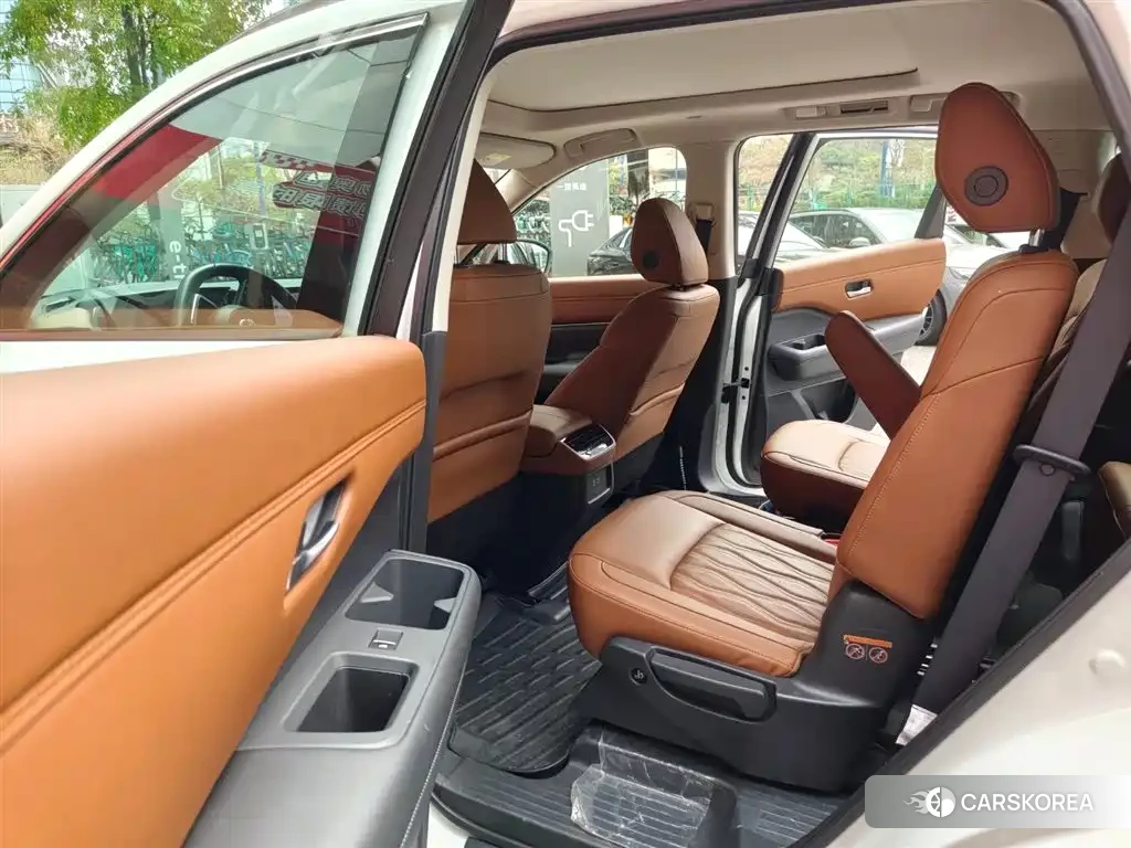 Nissan Pathfinder 2024 Белый из Китая