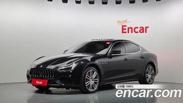 Maserati Ghibli 2020 Черный из Кореи