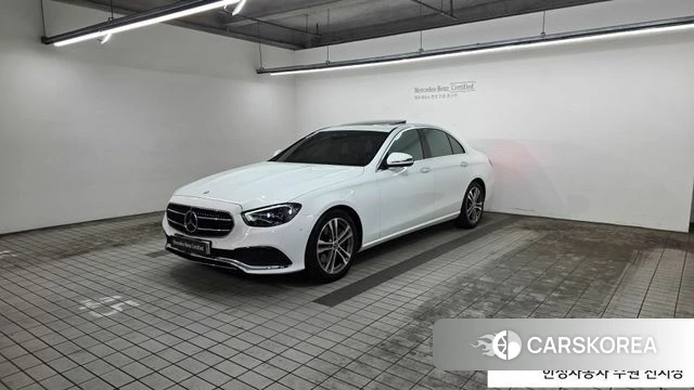 Mercedes-Benz E-Class W213 2021 Белый из Кореи