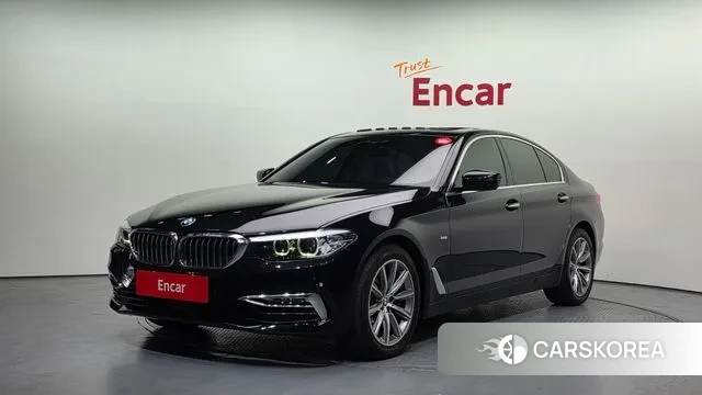 BMW 5 Series (G30) 2018 Черный из Кореи