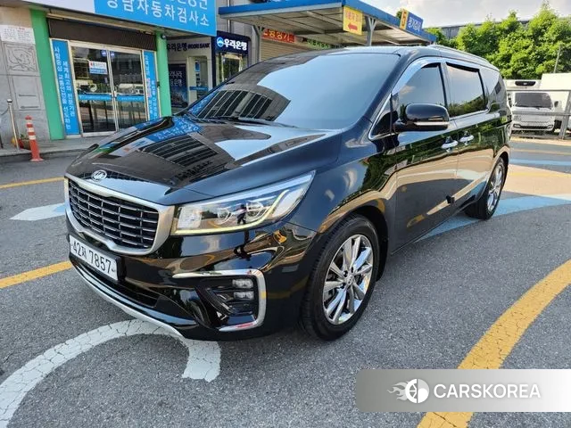 Kia The New Carnival 2018 Черный из Кореи