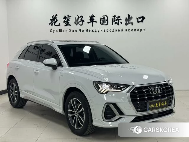 Audi Q3 2022 Белый из Китая