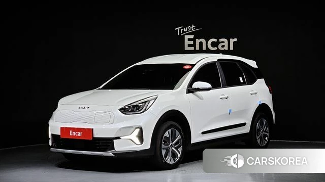 Kia Niro Plus 2023 Белый из Кореи