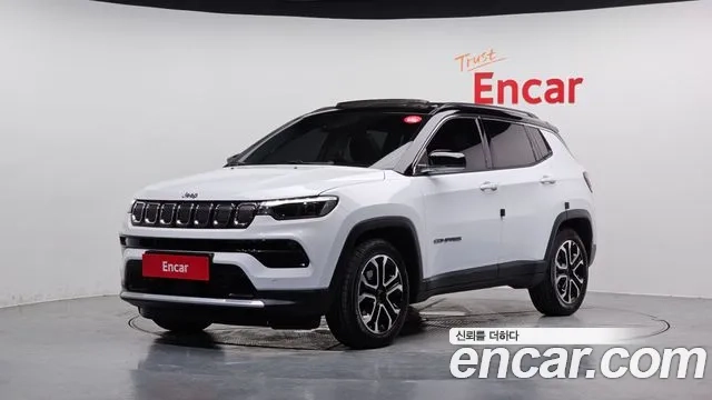 Jeep Compass 2nd Generation 2022 Белый из Кореи