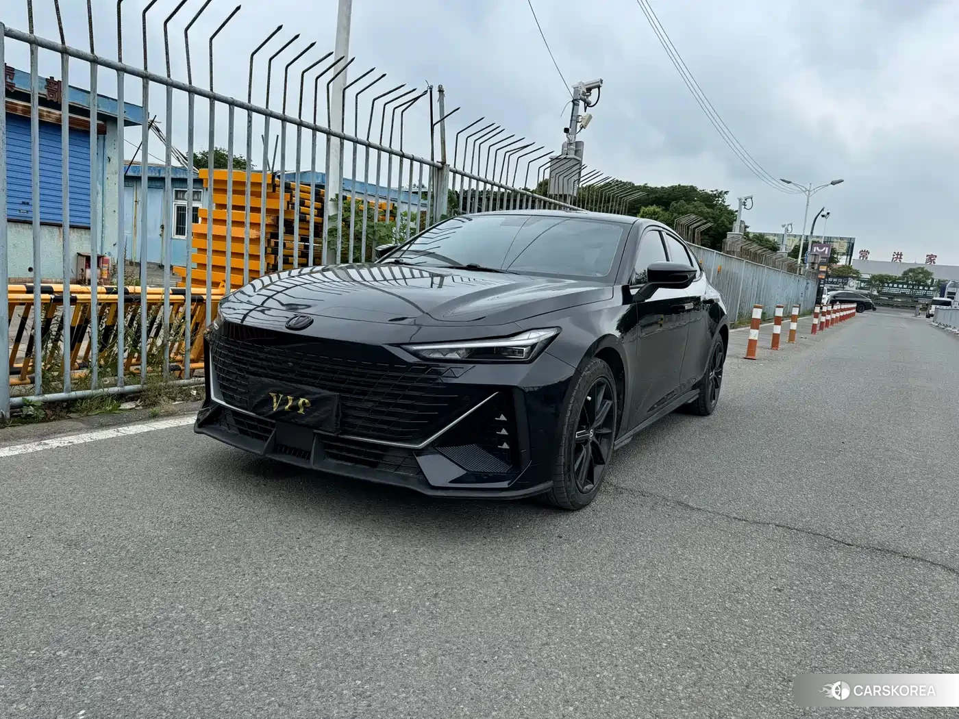Chang'an Changan UNI-V 2022 Черный из Китая